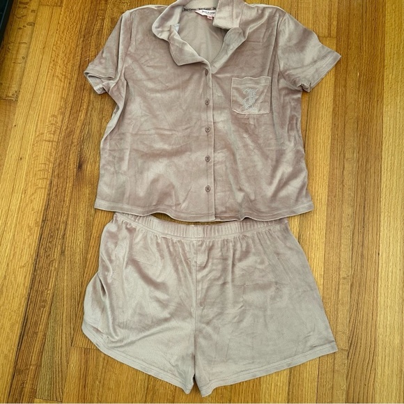 JUICY COUTURE Sleepwear Two Velour PJ Set Top Shorts Rhinestone L (o) - Picture 3 of 14
